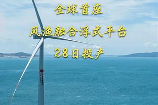 稳定输出！英格拉姆半场8投4中得10分2板3助1断